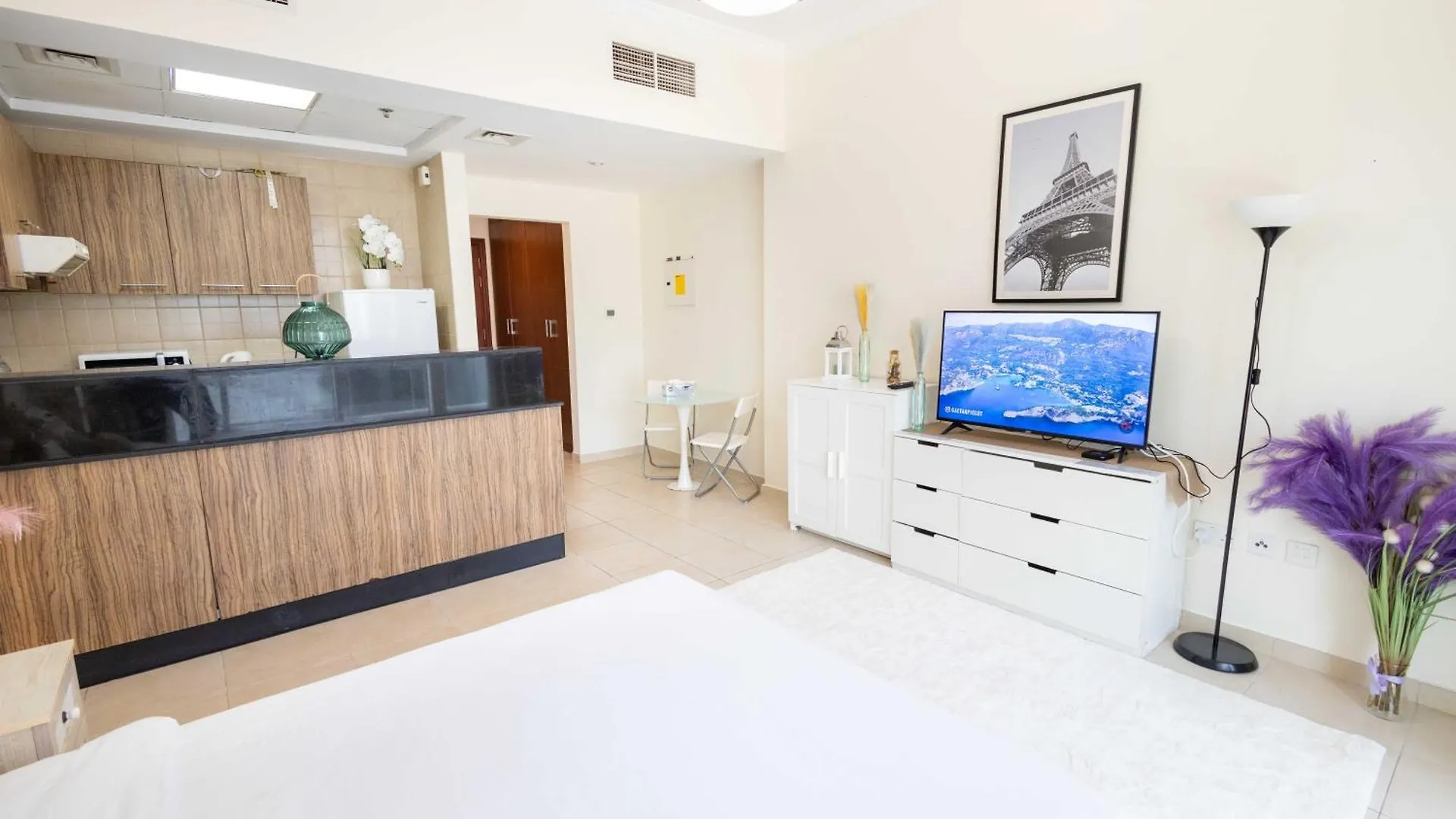 Dubai Lux Studio Apartment, Burj Al Nujoom 0*,