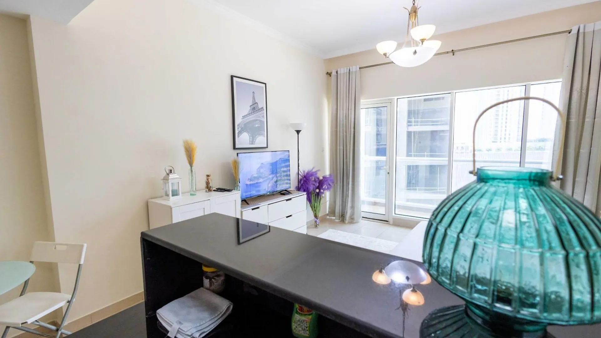 Apartment Dubai Lux Studio Apartment, Burj Al Nujoom