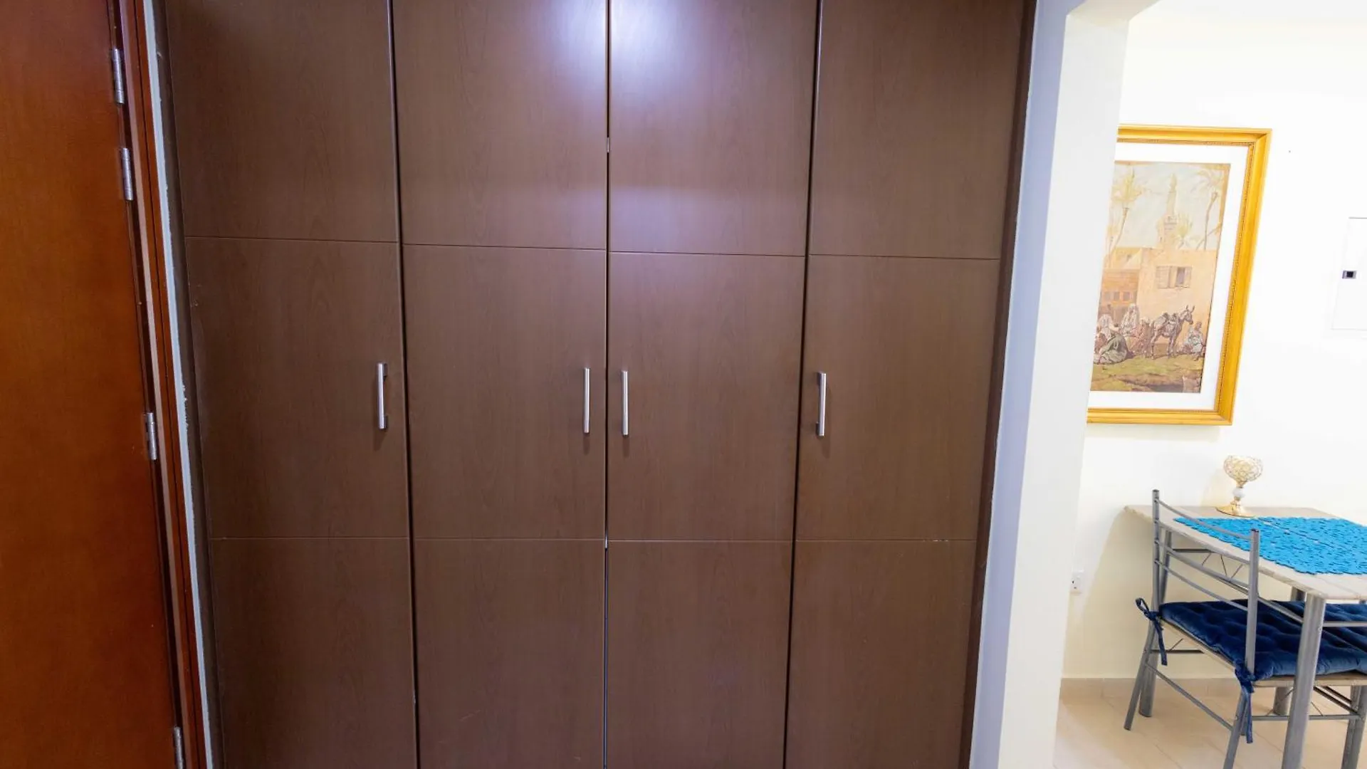 Apartment Dubai Lux Studio Apartment, Burj Al Nujoom