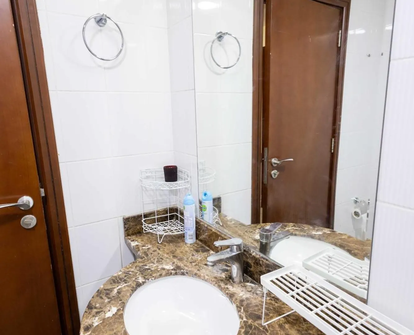 Dubai Lux Studio Apartment, Burj Al Nujoom Apartment