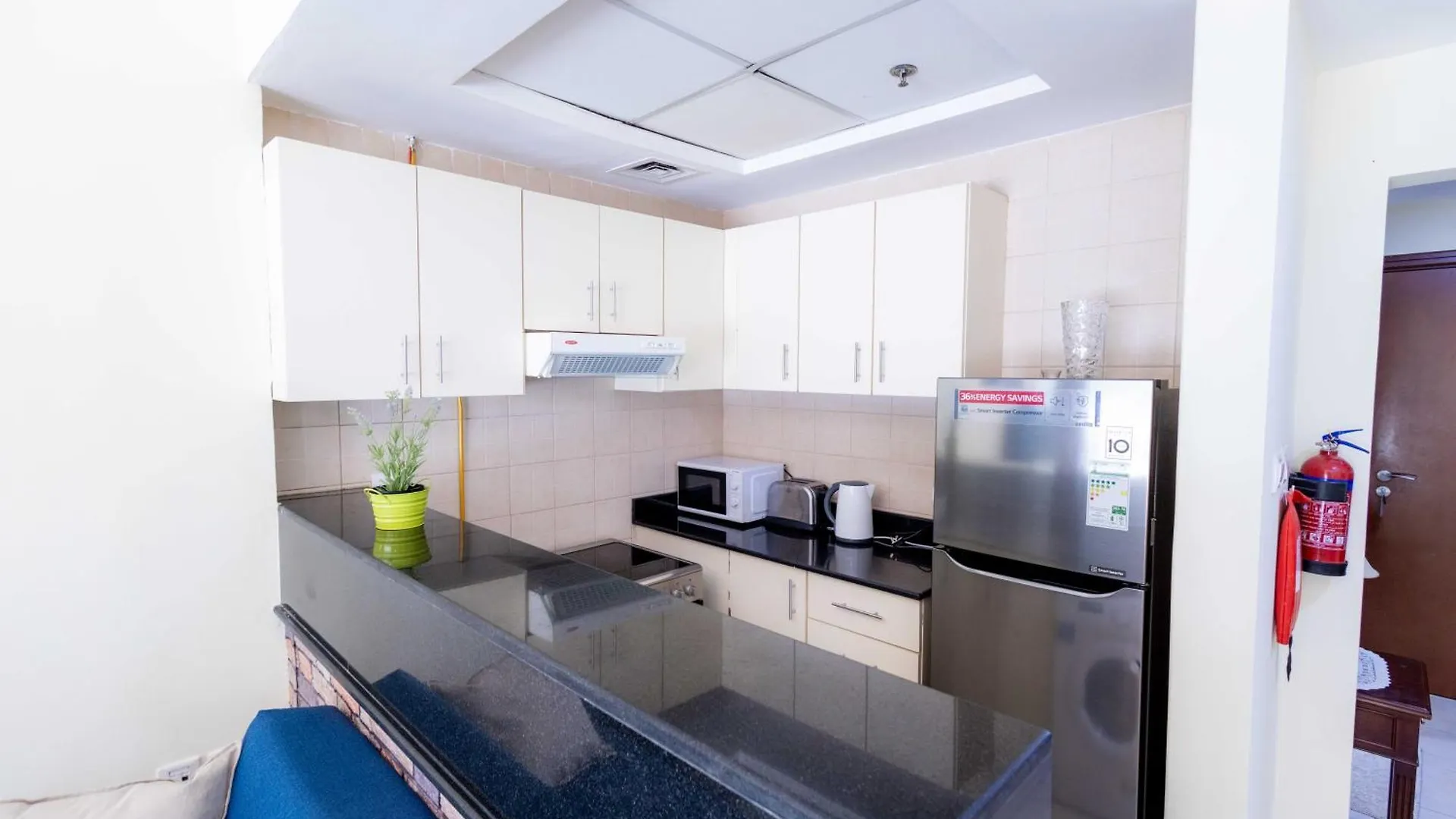 Dubai Lux Studio Apartment, Burj Al Nujoom 0*,  United Arab Emirates