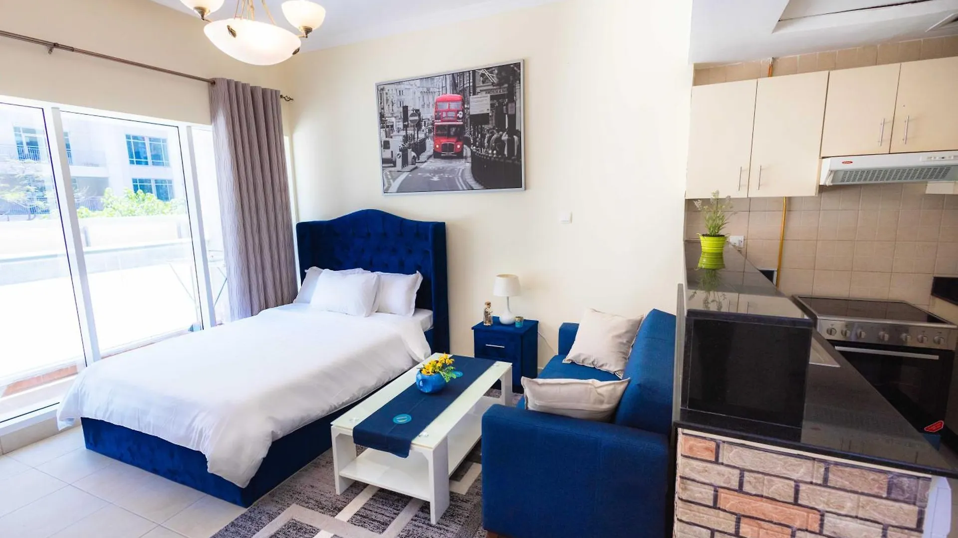 Apartment Dubai Lux Studio Apartment, Burj Al Nujoom